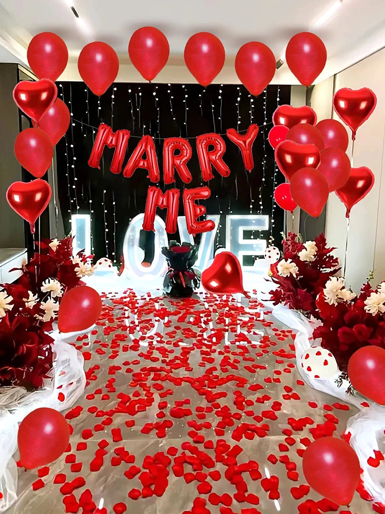 7/528 Stück ‚Marry Me‘ Rote Liebesballon-Set mit roten Blütenblättern, geeignet für Valentinstags-Partys, Dekorationen und Heiratsanträge